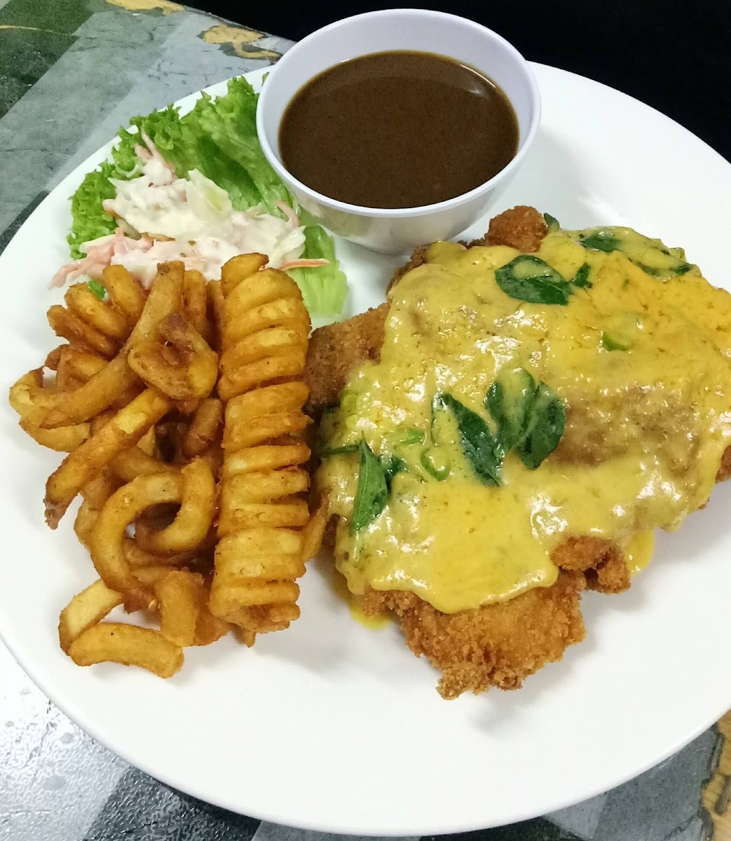 Dinella Western Food Kuantan Photos 2